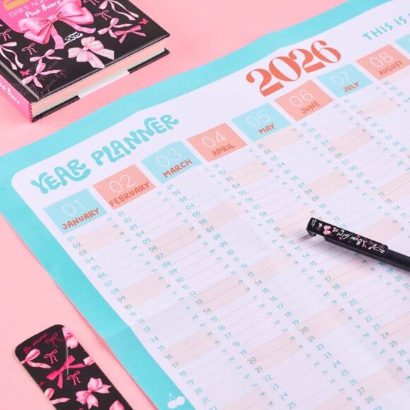 Pink Bows 2026 Year Gift Box - Picture 6 of 11